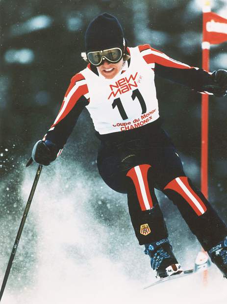 Ski racer Cindy Nelson